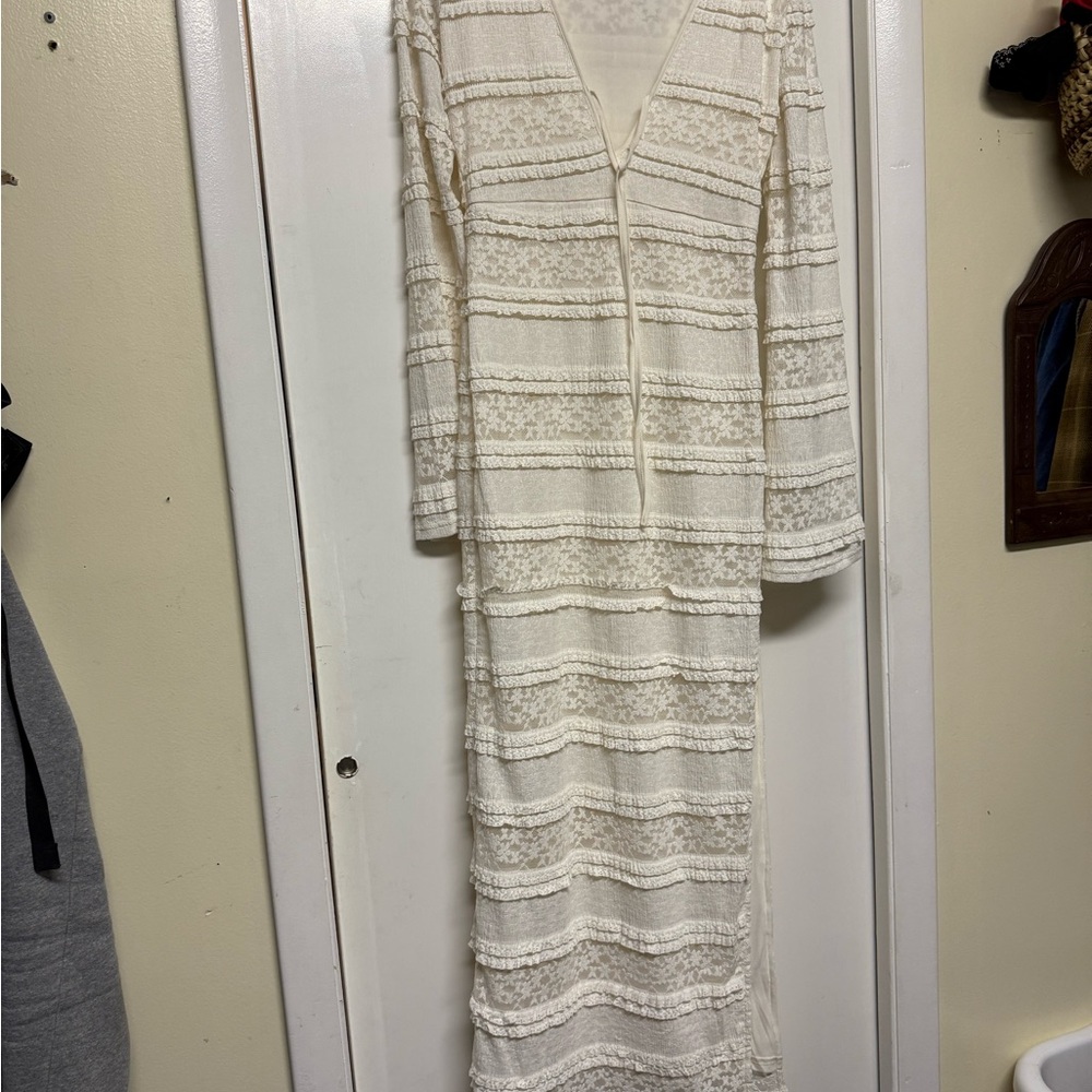 12th Tribe Cream Textured Long Sleeve Dress